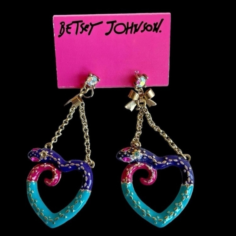 BETSEY JOHNSON Vintage Snake Draped in Heart Shape Colorful Dangle Earrings NWT - Picture 2 of 6